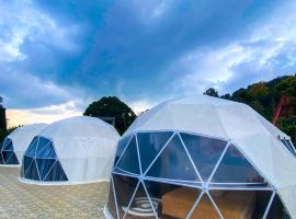 Baith Glamping Dome，位于Cihideung的酒店
