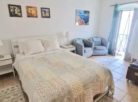 lovely studio in cabanas de tavira