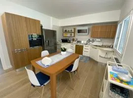 Villa with garden 1000m to 300m from the sea in PULA