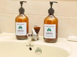 Pinetree Gardens Residence