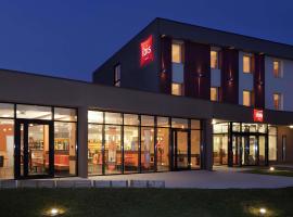 宜必思博韦机场酒店，位于博韦的酒店