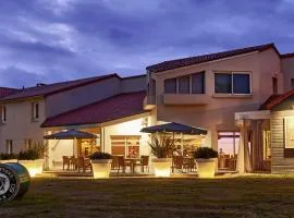 绍莱宜必思尚品酒店