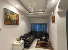 Cozy Home near Fateh Sagar!