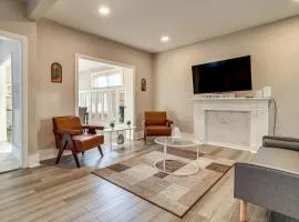 3 Mi to Dtwn Detroit Spacious Home with Yard!
