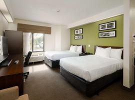 SureStay by Best Western Summerville Flowertown，位于萨默维尔的酒店