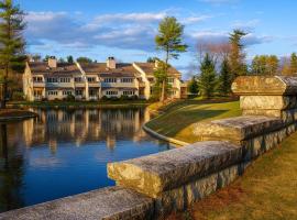The Ponds at Foxhollow，位于莱诺克斯的酒店