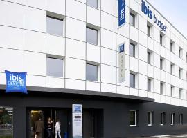 日内瓦佩蒂特朗西宜必思快捷酒店，位于日内瓦的酒店