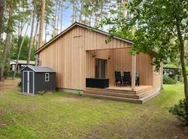Awesome Home In Röbel With Wifi