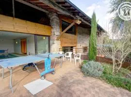 Gîte spacieux avec piscine privée et animaux admis à Saint-Priest-la-Prugne - FR-1-496-132