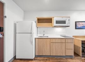 WoodSpring Suites Winston-Salem near Hanes Mall，位于温斯顿·塞勒姆的酒店