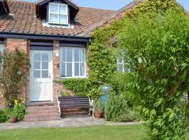 Apple Tree Cottage - E1800