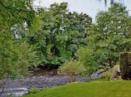 拉斯林马车房乡村别墅