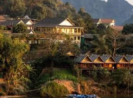 Yensabai Bungalow River view