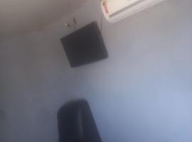 West love，位于大坎普市的酒店