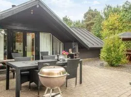 6 person holiday home in Fårvang