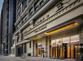 西宁新华联诗铂高级服务公寓（索菲特管理），位于西宁的酒店