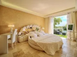 "AU HAVRE DE PAIX" 5 étoiles Prestige jacuzzi, hammam, sauna, PISCINE chauffée Mougins Cannes Grasse