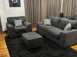 London Polytechnic Apartment with 3 Bedrooms