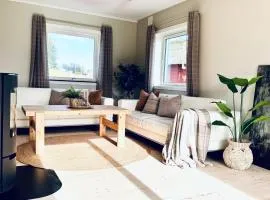 Central and rural house with beautiful view