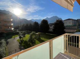 ITM Lakeside Apartment Lecco，位于莱科的酒店