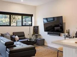 Rabbits Break - Beachside Bliss Steps from Yallingup