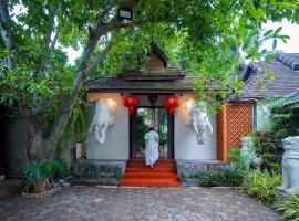 Laan Mai Fai Chang Resort，位于清迈的酒店