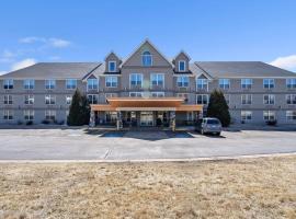 Sleep Inn & Suites near Spirit Mountain，位于德卢斯的酒店