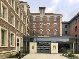 博韦中心大教堂美居酒店