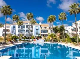 La Perla De La Bahía, Espectacular