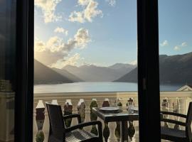 Fantastic sea view in Kotor，位于多布罗塔的酒店