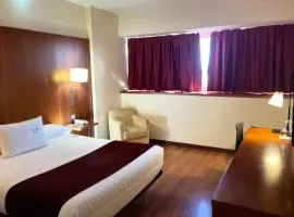 瓦伦西亚克松斯酒店