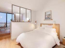 The Babel Community Hôtel - Grenoble Bastille，位于格勒诺布尔的酒店