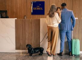 The Sebel Canberra Civic，位于堪培拉的酒店