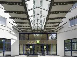 柏林特雷普托NH酒店