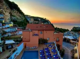 玛丽亚别墅酒店