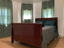 Spacious, Unique PR near Binghamton University