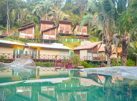 Azzuro Hotel，位于瓜拉米兰加的酒店