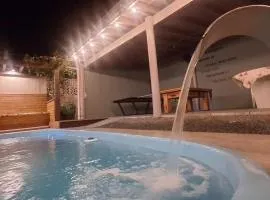 Casa com Piscina e Área Gourmet 3 Quartos na Praia