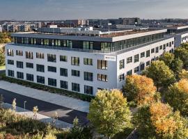 Candlewood Suites Berlin Airport by IHG，位于舍讷费尔德的酒店