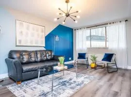Special Deal Downtown 2BR Walkable & Parking
