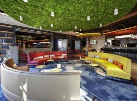 ibis Styles Parndorf Neusiedler See，位于帕恩多夫的带停车场的酒店