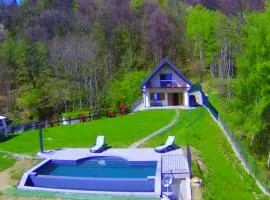 Chalet Stazzona, casa a punta, vista meravigliosa