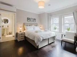 Grace's Guesthouse Room 2