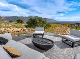 Pool Table and Putting Green! Scenic Ogden Escape