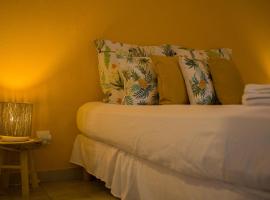 Kaz'Almaric - résidence calme à Rémire, proche plage et commerce，位于Rémiré的酒店