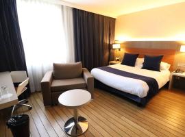 Logis Hôtel & Restaurant - Les Tuileries，位于斐的酒店