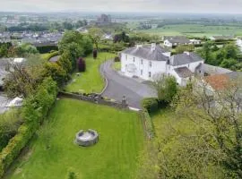 3 Bedroom Retreat - Sleeps 6 - Pet Friendly