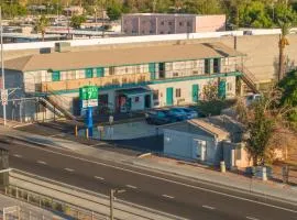 Motel 7 By OYO Near Phoenix Airport