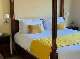 Bare, Morecambe - Parking EV, 2 Bathrooms, 3 King Bedrooms, Good Area