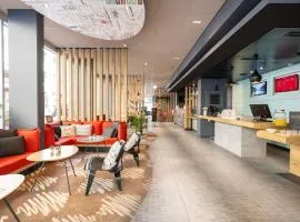 日内瓦中心拉克宜必思酒店